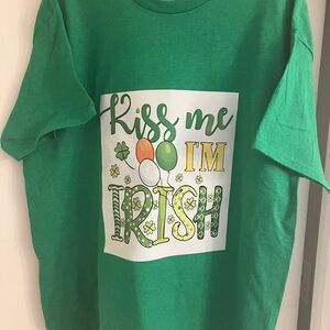 Green Kids Shirt - Kiss Me I'm Irish